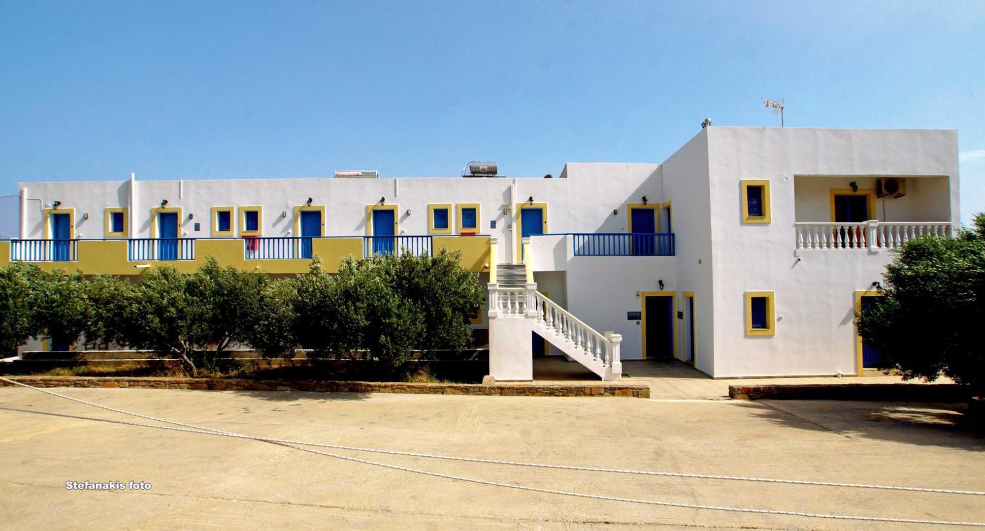 Aeriko Hotel Apartments Agia Marina  Eksteriør bilde