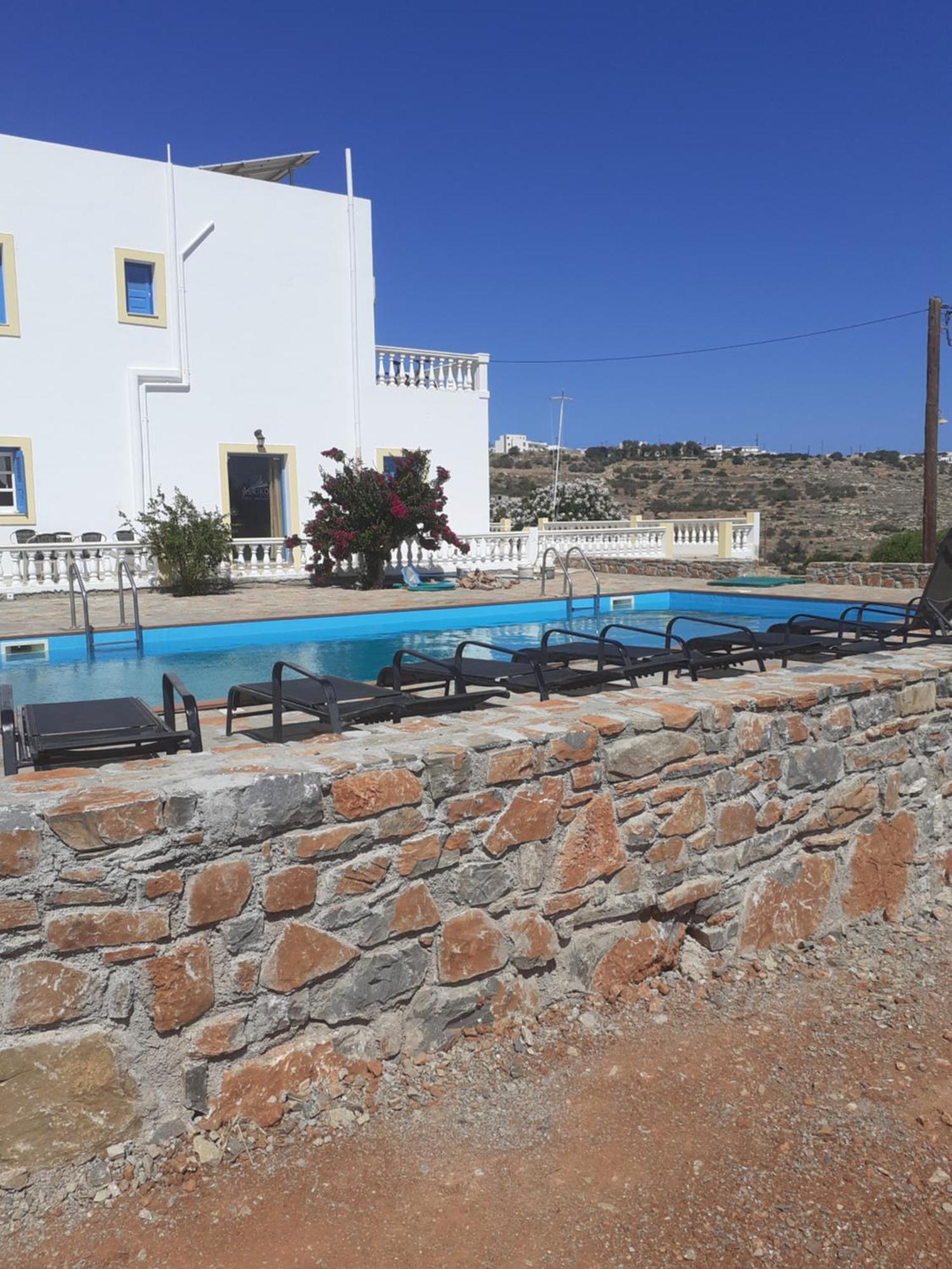 Aeriko Hotel Apartments Agia Marina  Eksteriør bilde