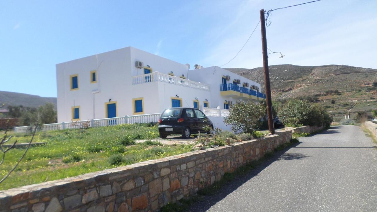 Aeriko Hotel Apartments Agia Marina  Eksteriør bilde
