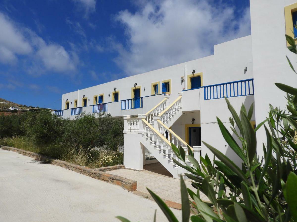 Aeriko Hotel Apartments Agia Marina  Eksteriør bilde