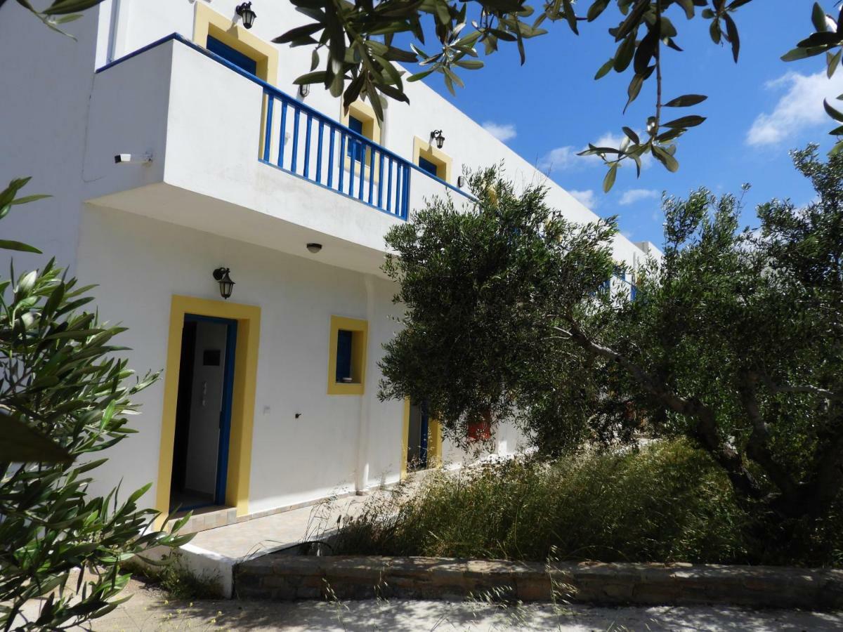 Aeriko Hotel Apartments Agia Marina  Eksteriør bilde