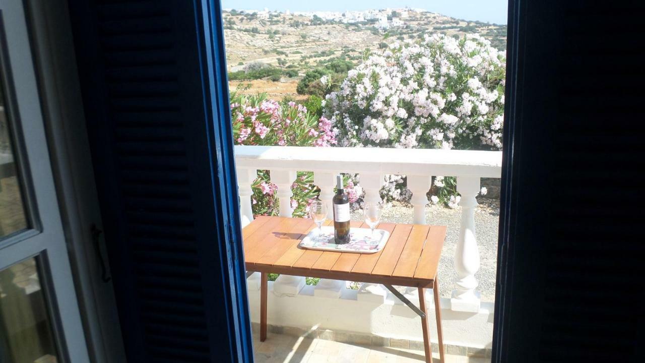 Aeriko Hotel Apartments Agia Marina  Eksteriør bilde