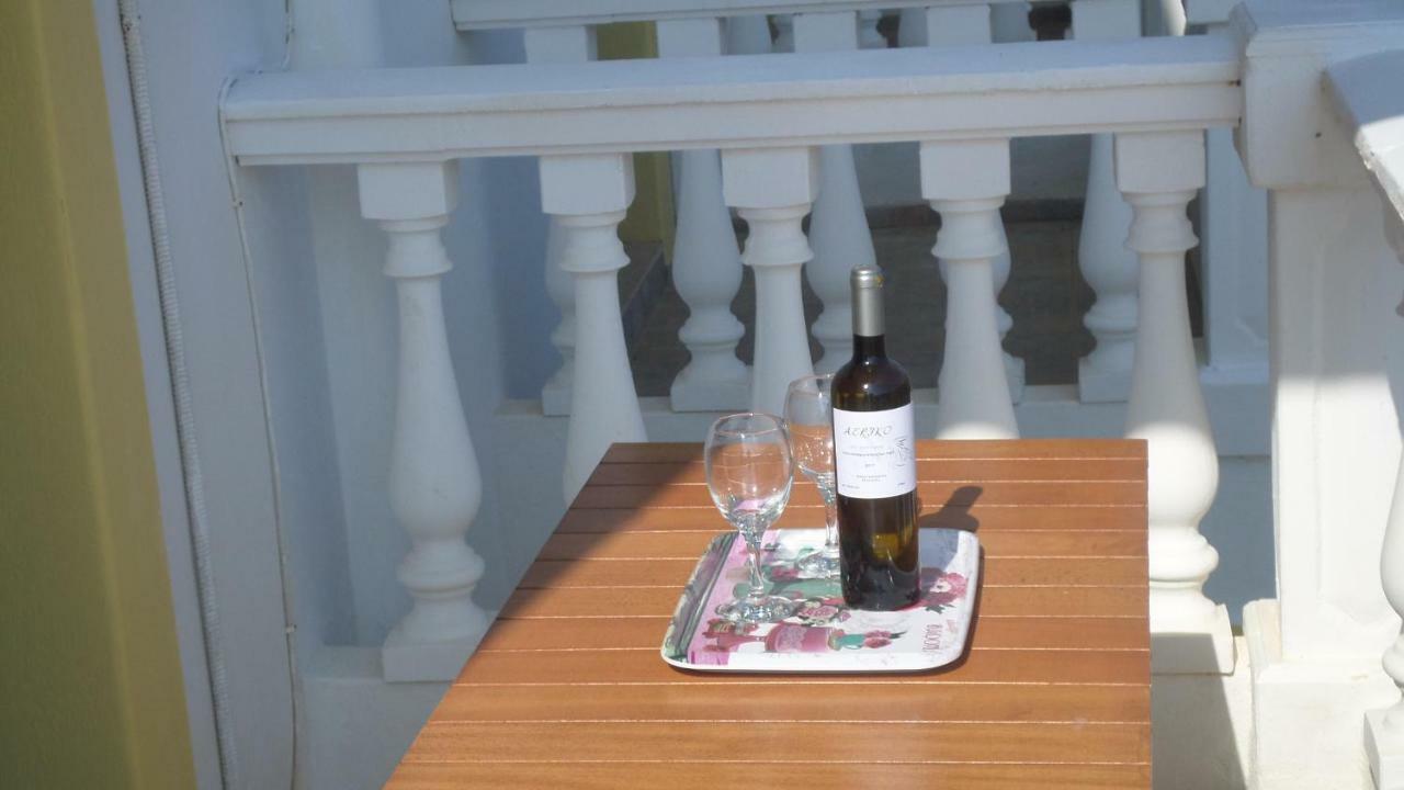 Aeriko Hotel Apartments Agia Marina  Eksteriør bilde